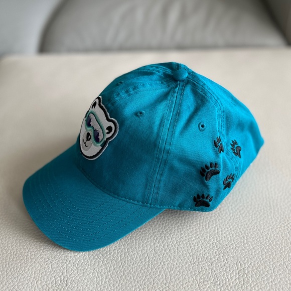 NWT - Lids Explore Series Polar Bear Dad Adjustable Cap - Picture 2 of 5